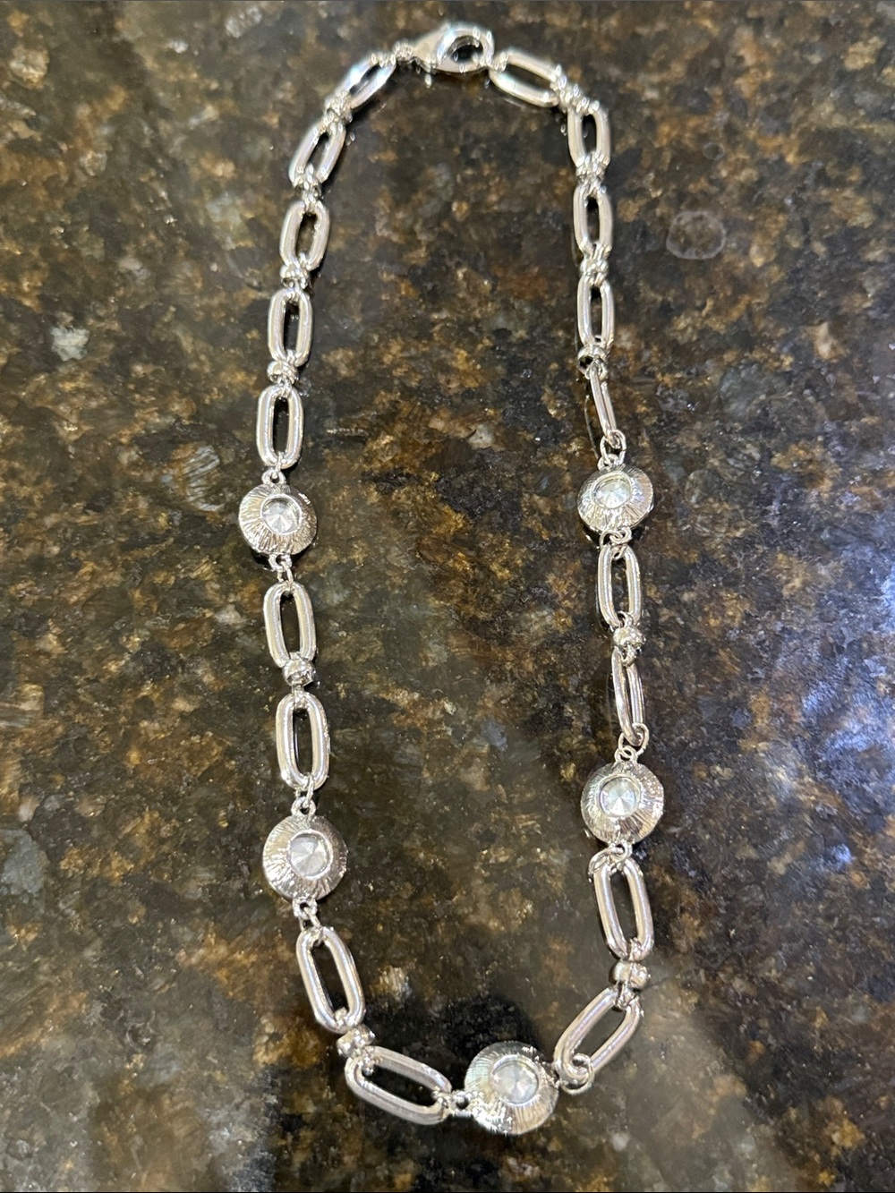 Anthropologie Radium Creation Silver-Toned Chain Link Green Gemstone Necklace🔥🔥🔥 - Picture 9 of 16